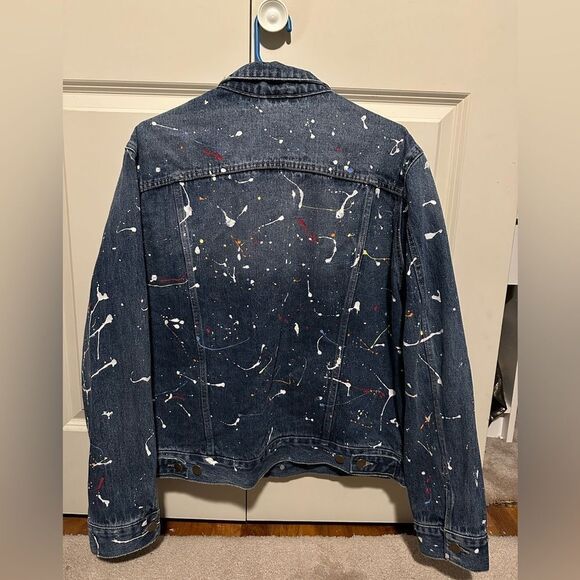MENS FASHION NOVA SPLATTER PAINT JEAN JACKET LIKE NEW SIZE LARGE 🎨 - Picture 2 of 5